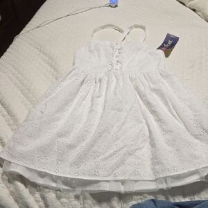 Kids Chic White Eyelet Dress Size 7/8 Medium